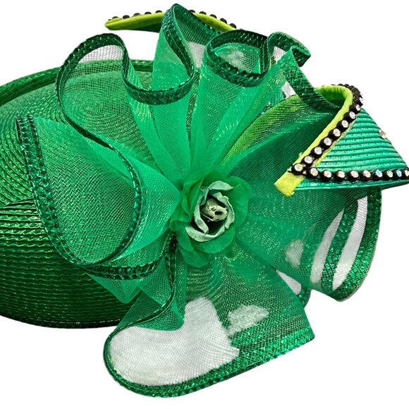 Elegant Green Fascinator Hat With Mesh & Rhinestones - Picture 4 of 9